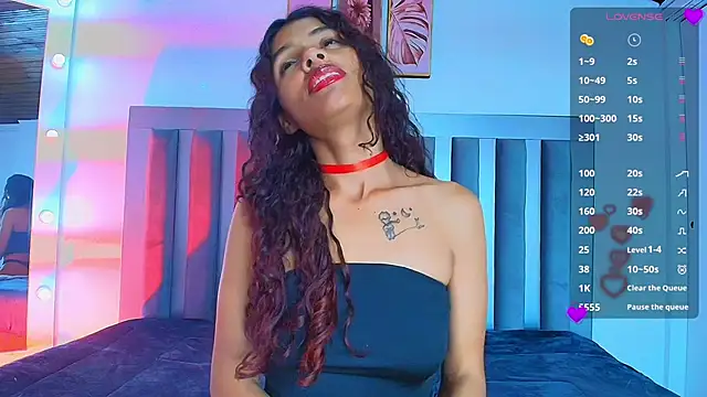 Snapshot of Aylin_valerie chatting on June 30, 7:47 pm Aylin valerie online show from June 30, 7:47 pm