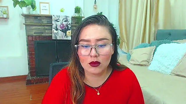 Khalia  online show from June 9, 6:53 pm