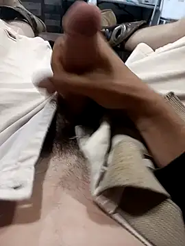 Snapshot of Mstrdstrctn7 chatting on November 12, 7:40 pm Mstrdstrctn7 online show from November 12, 7:40 pm