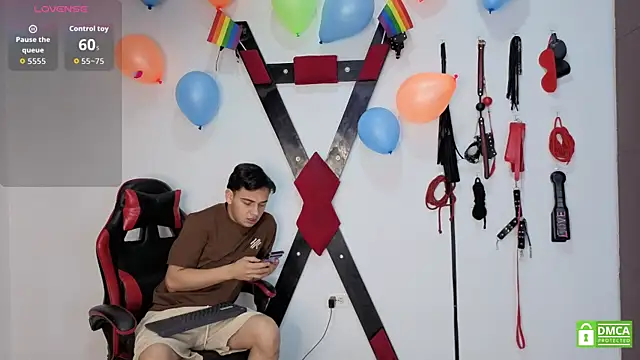 Snapshot of Nicolas_AthleticBoy chatting on July 12, 8:09 pm Nicolas AthleticBoy online show from July 12, 8:09 pm