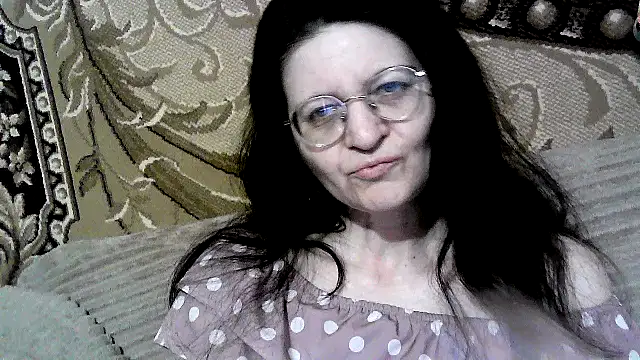 Snapshot of Dear_Annet chatting on July 10, 9:15 pm Dear Annet online show from July 10, 9:15 pm