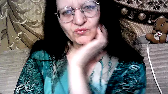 Snapshot of Dear_Annet chatting on July 20, 3:25 pm Dear Annet online show from July 20, 3:25 pm