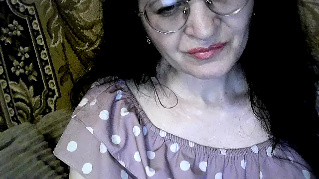 Snapshot of Dear_Annet chatting on June 26, 10:43 am Dear Annet online show from June 26, 10:43 am