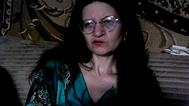 Snapshot of Dear_Annet chatting on July 3, 12:00 pm Dear Annet online show from July 3, 12:00 pm