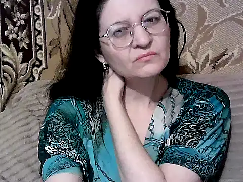 Snapshot of Dear_Annet chatting on June 18, 8:03 pm Dear Annet online show from June 18, 8:03 pm