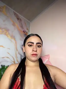 LILI 911 online show from June 13, 8:07 pm