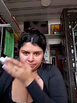 lia 20xx online show from July 14, 8:37 pm
