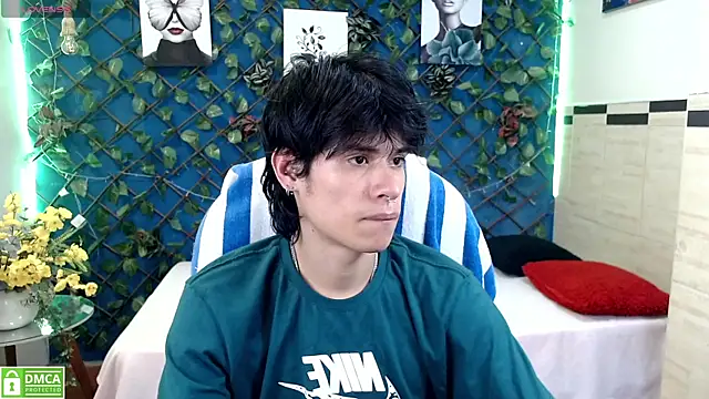 Snapshot of wayath1 chatting on July 16, 11:18 am wayath1 online show from July 16, 11:18 am