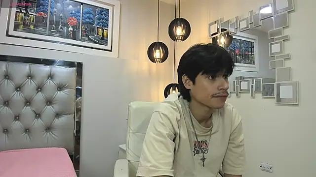 Snapshot of wayath1 chatting on June 10, 11:44 am wayath1 online show from June 10, 11:44 am