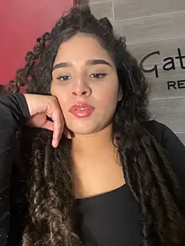 Snapshot of Antonella_Whitmore chatting on June 8, 1:11 am Antonella Whitmore online show from June 8, 1:11 am