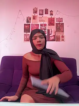 Jalilat Billal 02 online show from June 5, 8:47 pm
