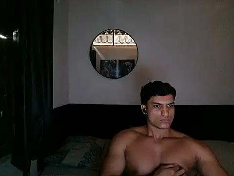 Snapshot of Arrascapeta chatting on July 5, 6:37 pm Arrascapeta online show from July 5, 6:37 pm