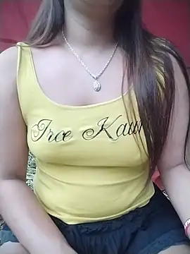 Snapshot of candyyy19 chatting on July 15, 11:12 pm candyyy19 online show from July 15, 11:12 pm