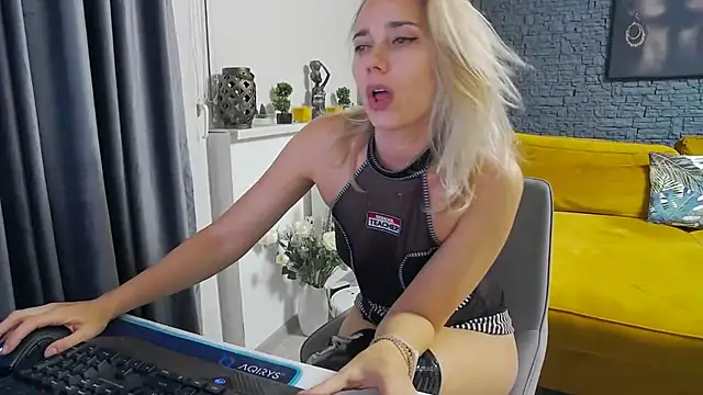 Angelface4you online show from February 13, 8:42 pm