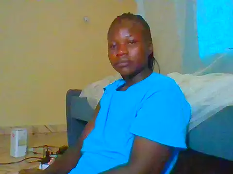 Snapshot of candycrusha chatting on June 11, 5:26 am candycrusha online show from June 11, 5:26 am