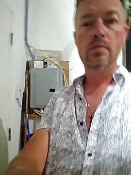BlueEyedSilverFox online show from July 17, 6:43 am