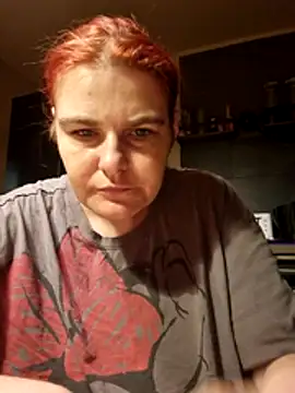 GoldenWifee online show from July 9, 4:13 am