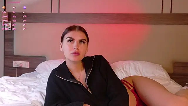 leonameilee online show from June 12, 6:22 am