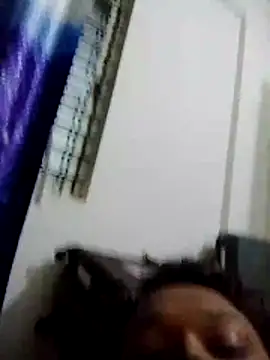 Snapshot of takenbac chatting on June 15, 5:12 pm takenbac online show from June 15, 5:12 pm