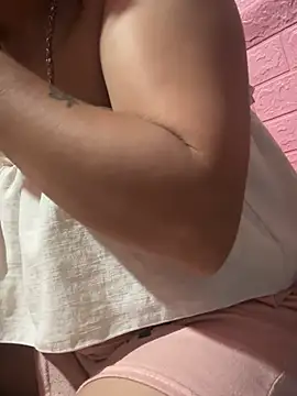 -Naty- online show from July 9, 3:33 pm
