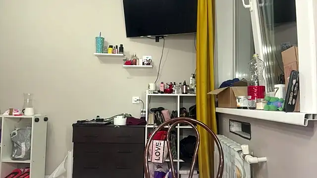 moonluv33 online show from June 26, 3:07 pm
