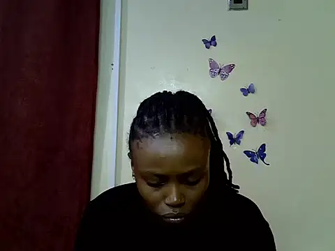 Snapshot of Rasta_tattoooed chatting on June 12, 3:15 am Rasta tattoooed online show from June 12, 3:15 am