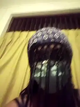 queen shelly online show from June 11, 6:49 pm