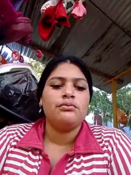 Snapshot of jhoaniita chatting on July 7, 12:52 pm jhoaniita online show from July 7, 12:52 pm