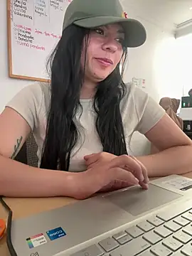 Snapshot of vanellopeFoxx chatting on July 24, 5:09 pm vanellopeFoxx online show from July 24, 5:09 pm