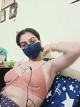 Shaina01 online show from June 21, 7:19 pm