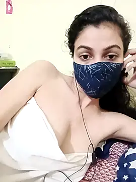 Shaina01 online show from July 13, 6:40 pm