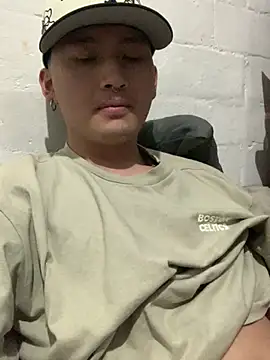 Snapshot of EliasCarti chatting on June 9, 4:13 am EliasCarti online show from June 9, 4:13 am