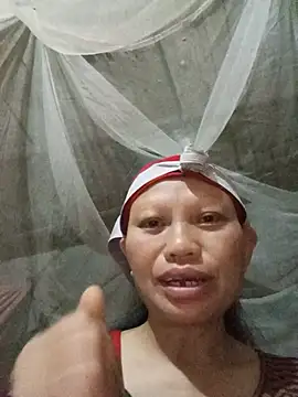 Snapshot of Ila-min chatting on June 22, 10:07 pm Ila-min online show from June 22, 10:07 pm