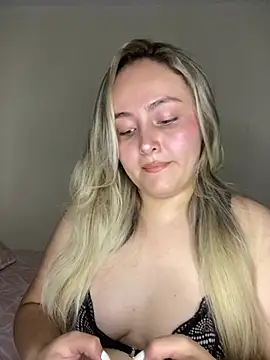 Rositafresitaa online show from June 17, 2:33 am