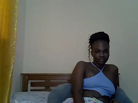 PrittyAnna online show from July 4, 1:04 pm