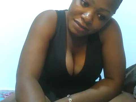 Snapshot of sweett_camillah chatting on June 27, 10:05 pm sweett camillah online show from June 27, 10:05 pm