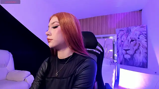 HannahConnor online show from June 6, 11:10 pm
