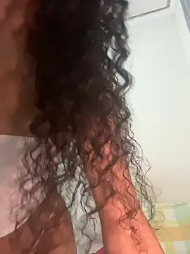Snapshot of AnaAngel_ chatting on July 23, 11:44 pm AnaAngel online show from July 23, 11:44 pm