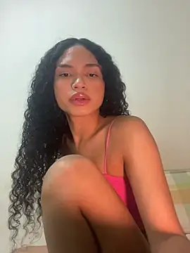 Snapshot of AnaAngel_ chatting on July 29, 11:59 pm AnaAngel online show from July 29, 11:59 pm