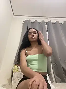 Snapshot of AnaAngel_ chatting on June 18, 9:36 am AnaAngel online show from June 18, 9:36 am