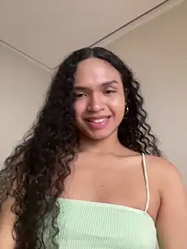 Snapshot of AnaAngel_ chatting on June 17, 2:16 pm AnaAngel online show from June 17, 2:16 pm
