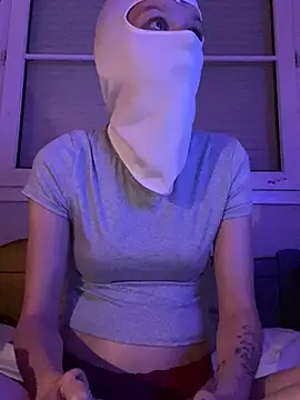 LittleSexyKimy online show from June 13, 8:40 pm
