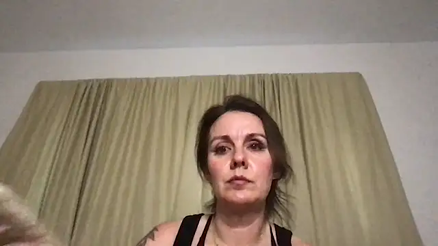 Obscurabrat online show from July 8, 11:49 pm