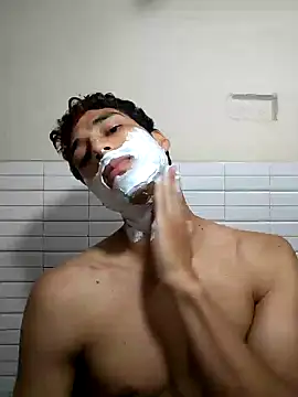 0hmbre0 online show from June 6, 9:31 pm