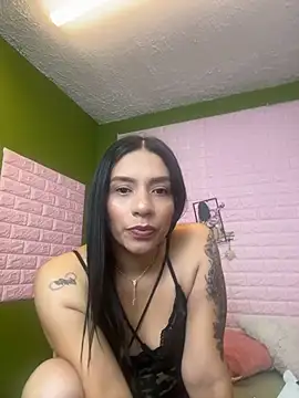 Aisha Jaen online show from June 10, 3:02 pm