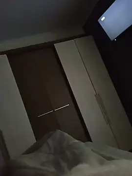 Julianokb77 online show from July 25, 5:59 am