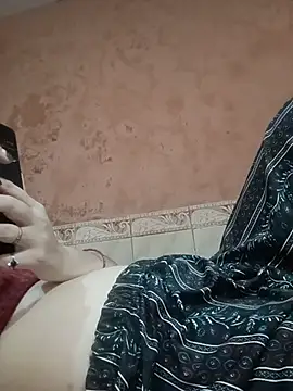 Miss-cutee online show from August 3, 7:38 am