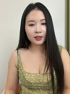 Doudou  520 online show from July 15, 1:18 pm