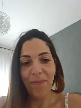 Snapshot of whispersexy chatting on June 7, 10:20 am whispersexy online show from June 7, 10:20 am