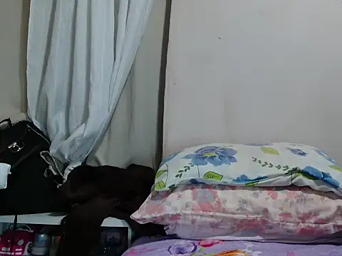 Snapshot of Alana_sc chatting on June 20, 4:34 pm Alana sc online show from June 20, 4:34 pm